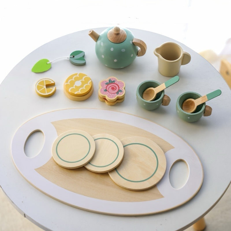 Teeservice aus Holz